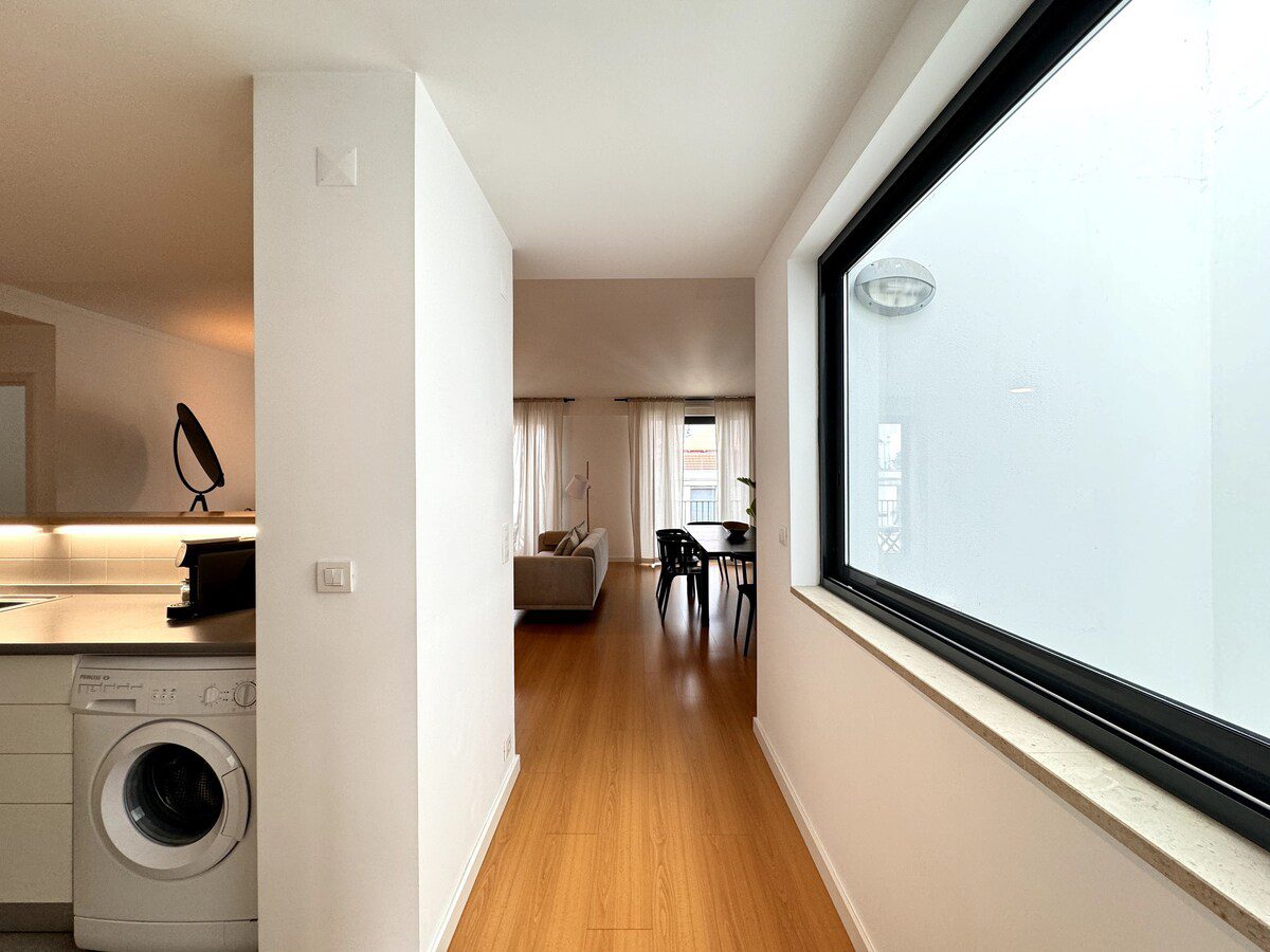 hgs-stylish-downtown-apartment-12