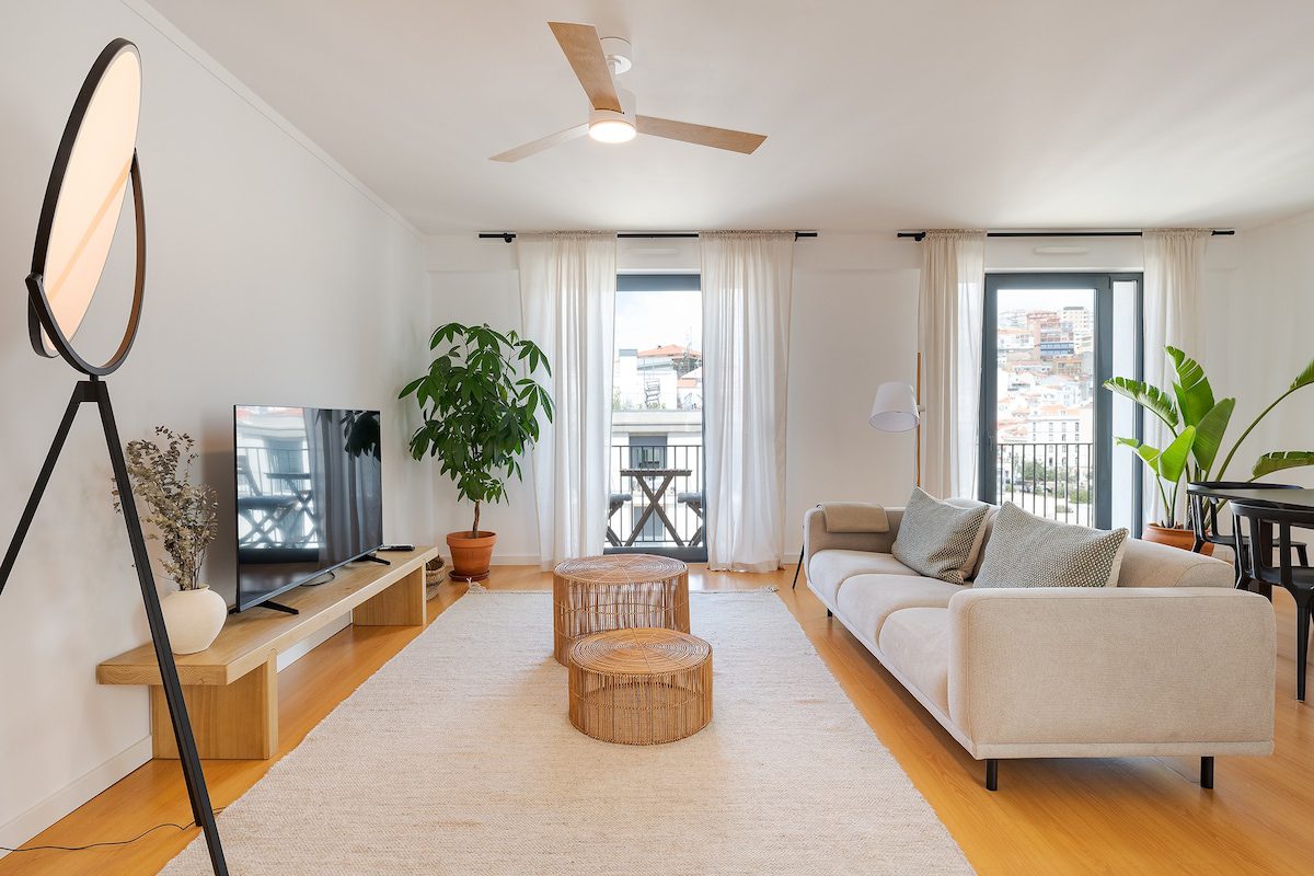 hgs-stylish-downtown-apartment-15