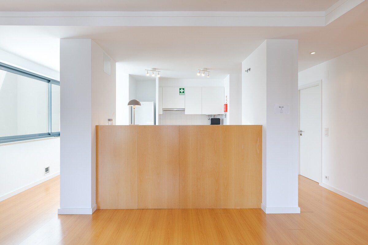 hgs-stylish-downtown-apartment-19