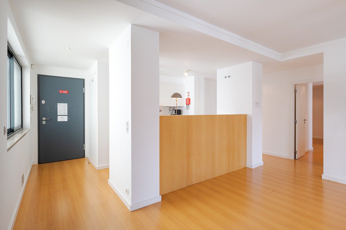 hgs-stylish-downtown-apartment-5